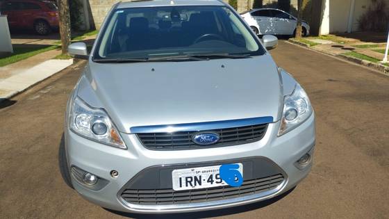 FORD FOCUS 2.0 TITANIUM SEDAN 16V FLEX 4P AUTOMÁTICO